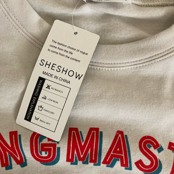 Fun nwt sweatshirt - Picture 3 of 5